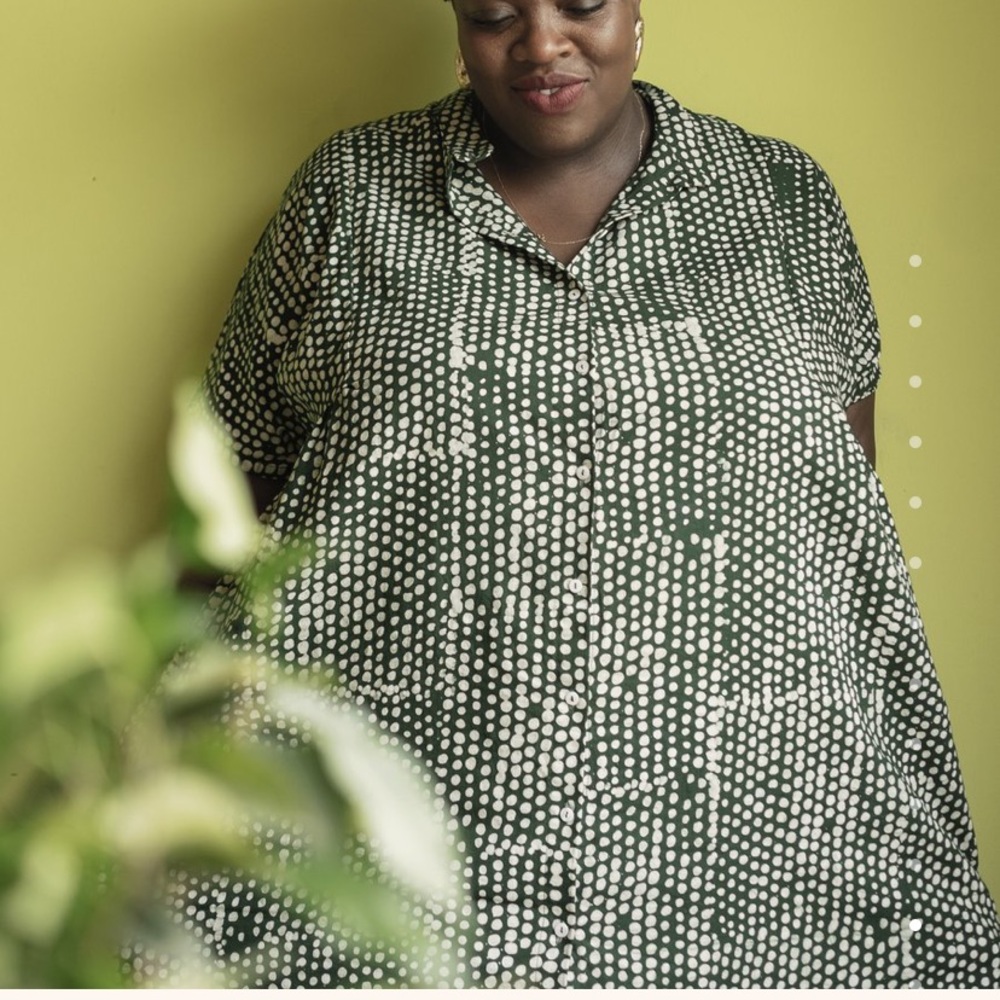 Green and White Buttoned Dolman Sleeve Dress